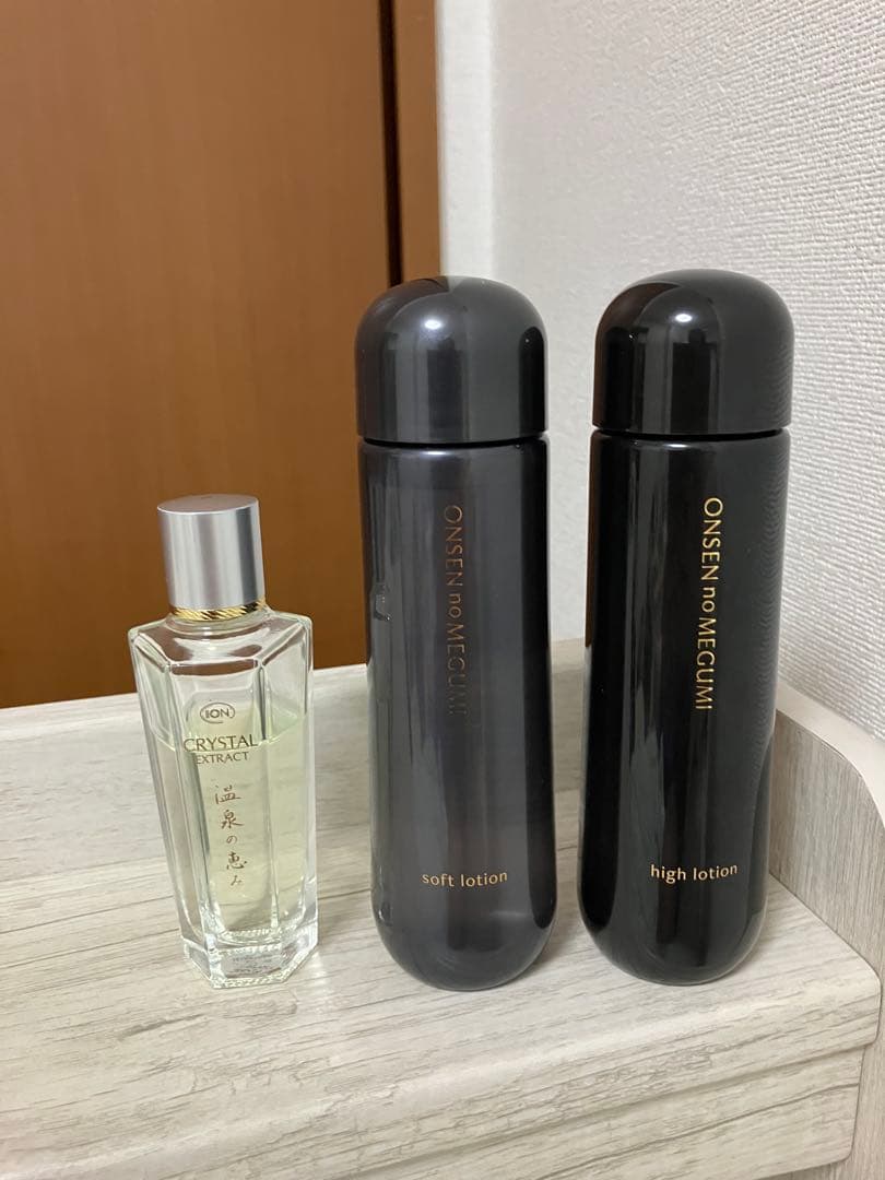 イオン化粧品 ハイローション、ソフトローション、うるおいセラム〔クリスタル〕