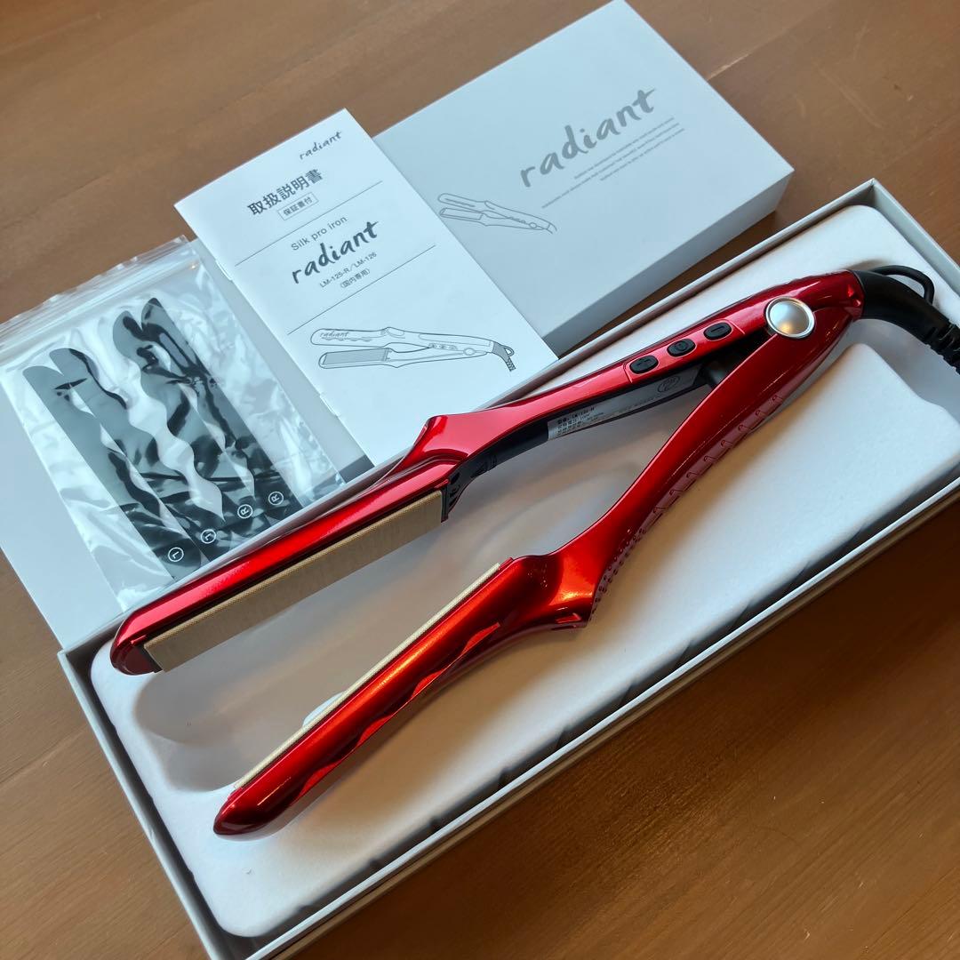 【新品未使用】radiant ストレートヘアアイロン レッド　28mm