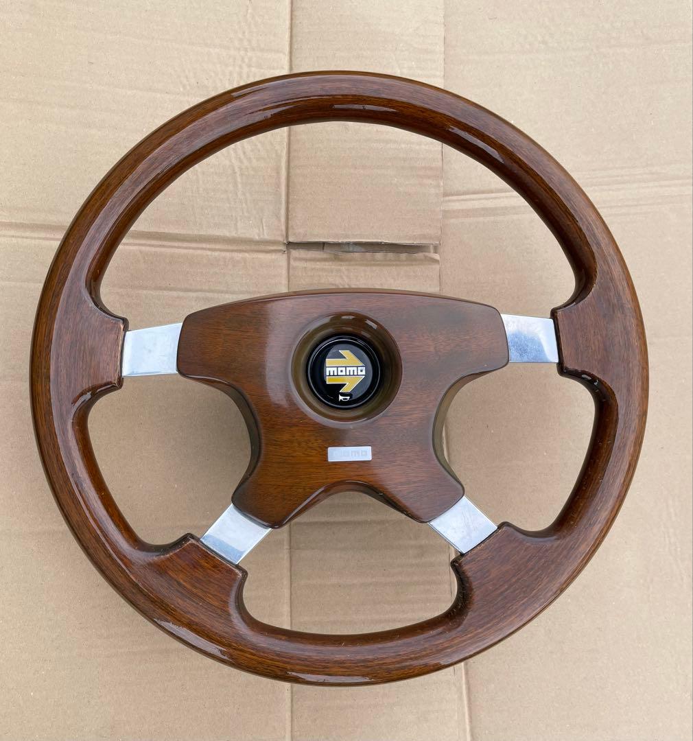 MOMOアストラ ウッド ステアリング 希少 美品
