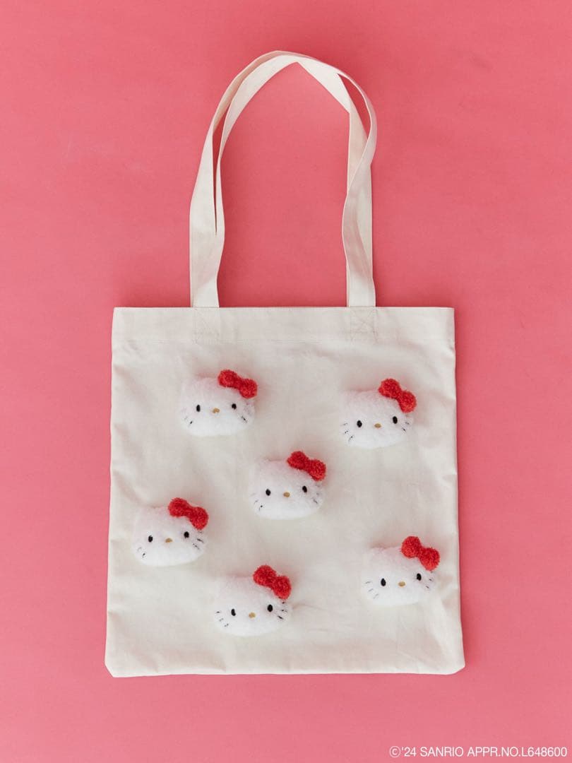 merry jenny ハローキティ　もこもこトート　ベージュ