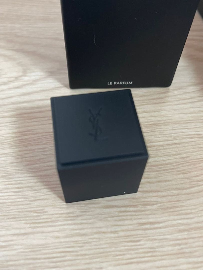 香水(男性用) YVES SAINT LAURENT MYSLF LE PARFUM 100ml