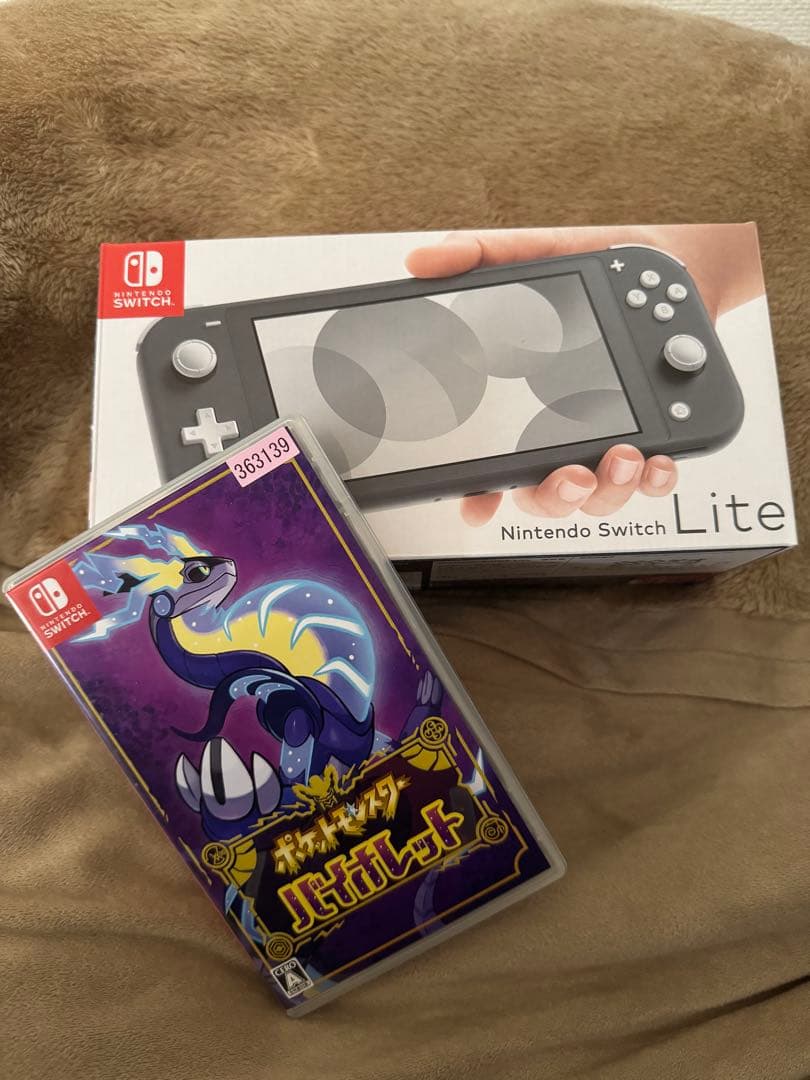 Nintendo Switch Lite グレー + バイオレット