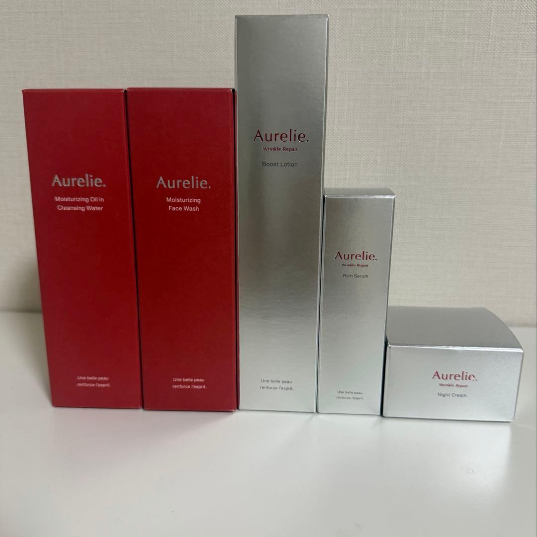 Aurelie プレミアムエイジング集中ケアシリーズフルセット⭐︎新品未開封⭐︎