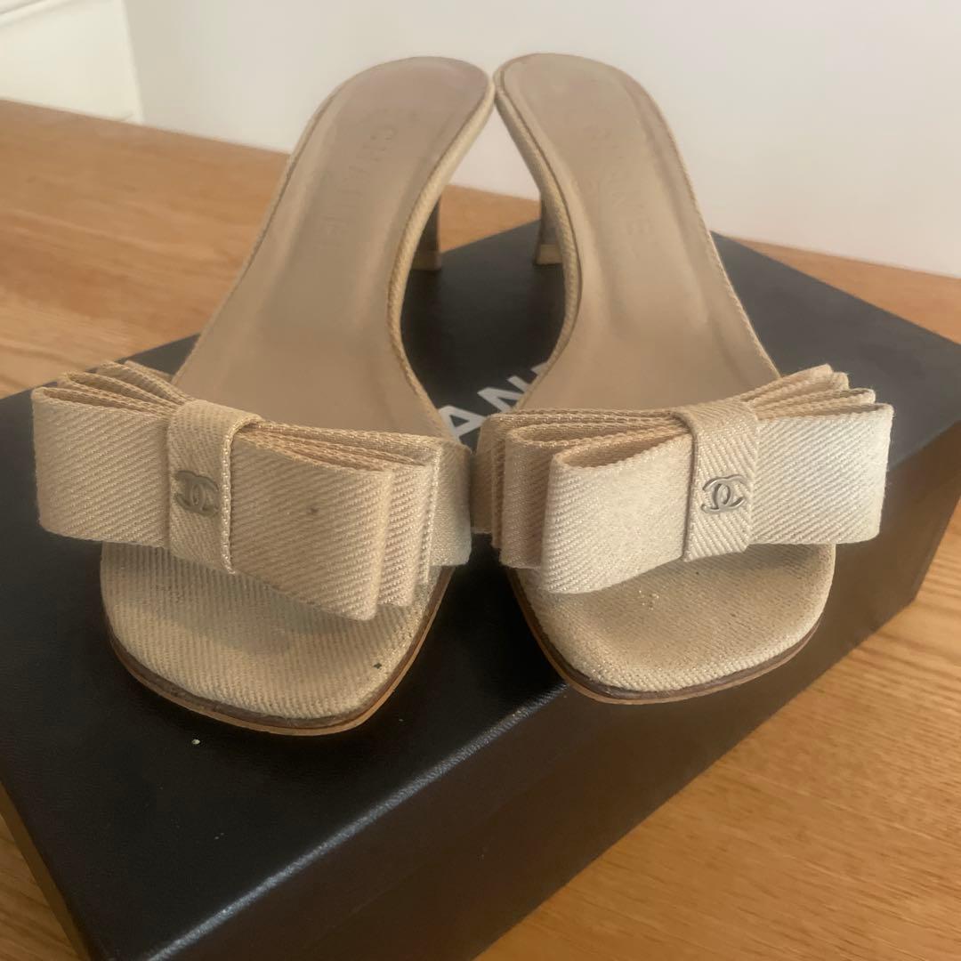 CHANEL ベージュ リボン　ミュール