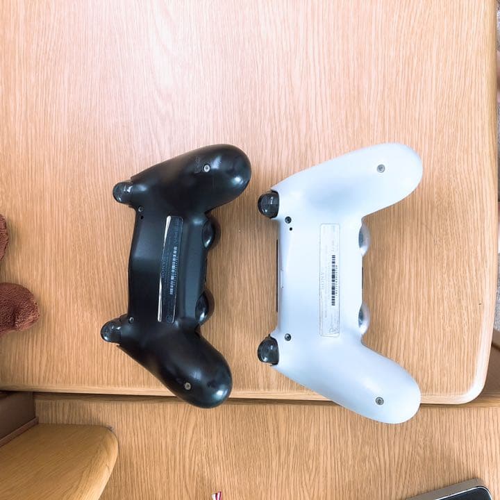 SONY PS4コントローラー
