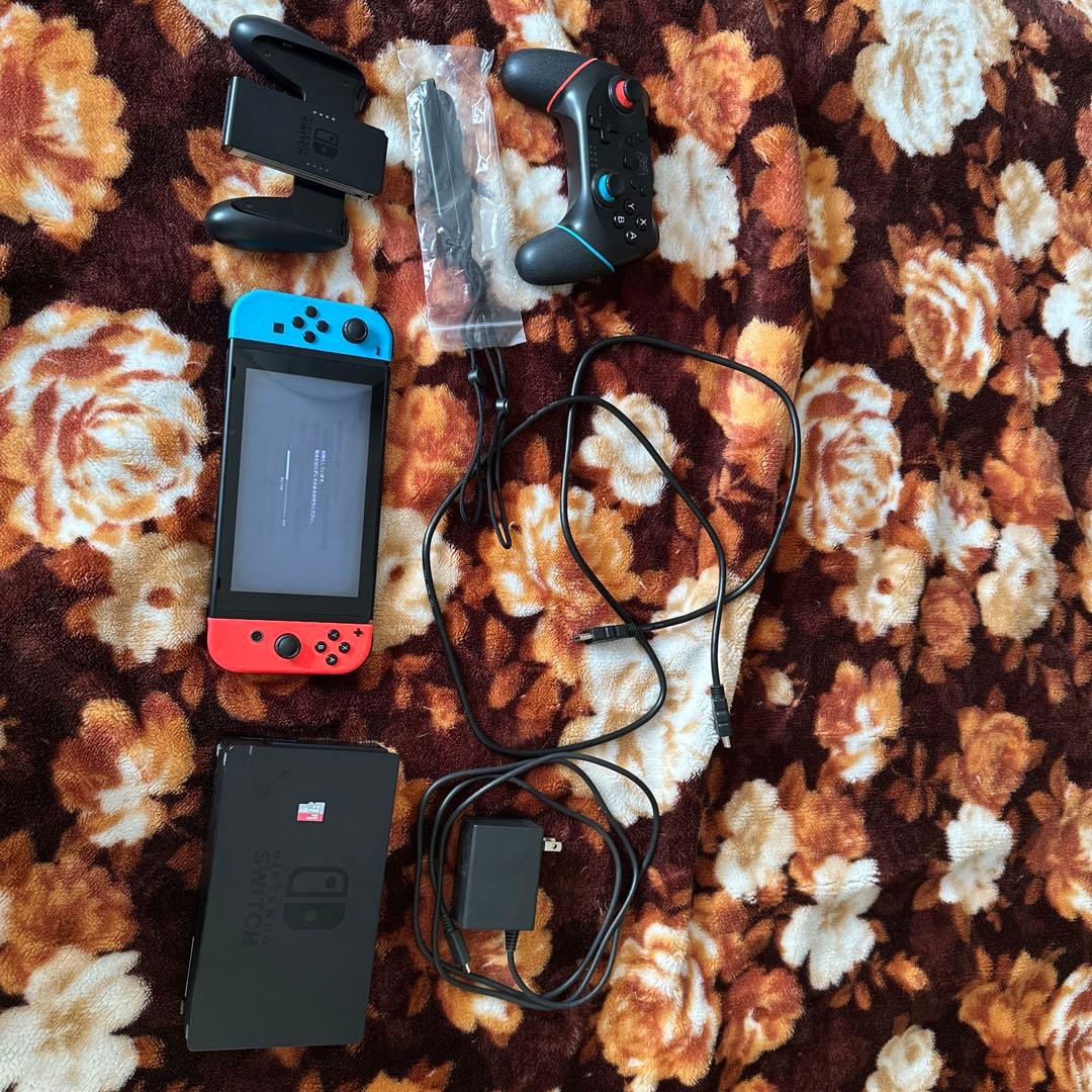 ニンテンドースイッチ 本体と周辺機器　箱なし　動作確認済