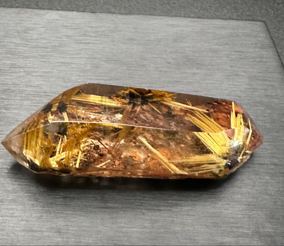 ゴールドルチルクォーツ