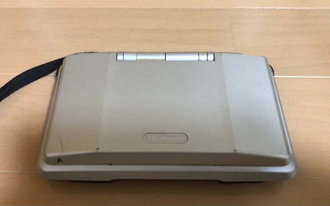 ニンテンドーDS＋ソフト8本セット