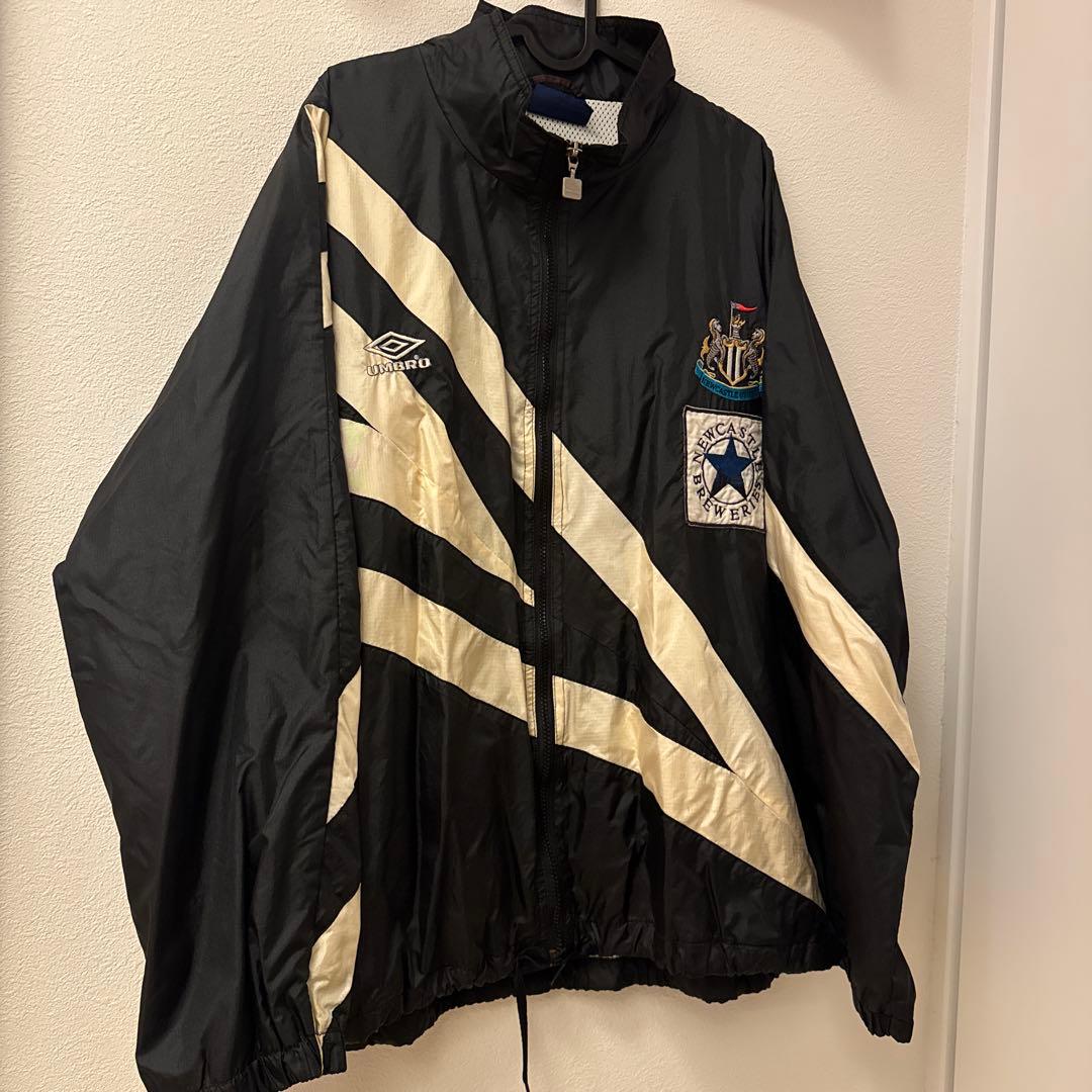 UMBRO ニューカッスル・ユナイテッド ナイロンジャケット XL