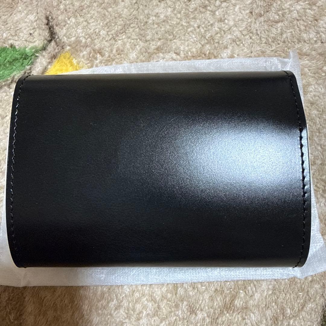 f*~様 abrAsus いっぱい入る小さい財布 黒