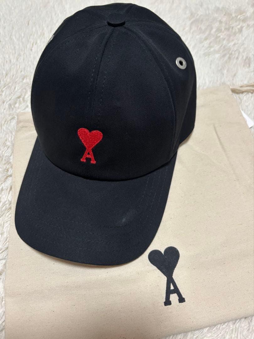 アミパリス　Ami Paris ベースボールキャップ　エンブロイダリー　ブラック