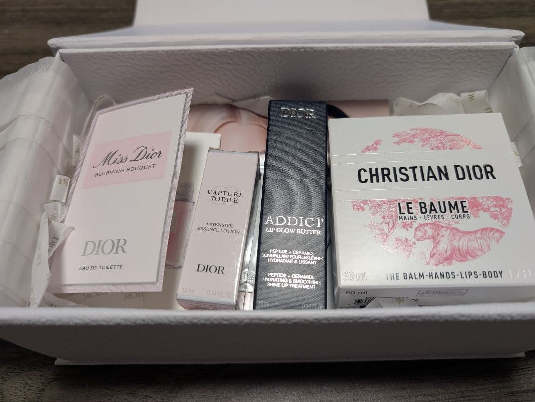 Dior クリスマスコフレ 2025