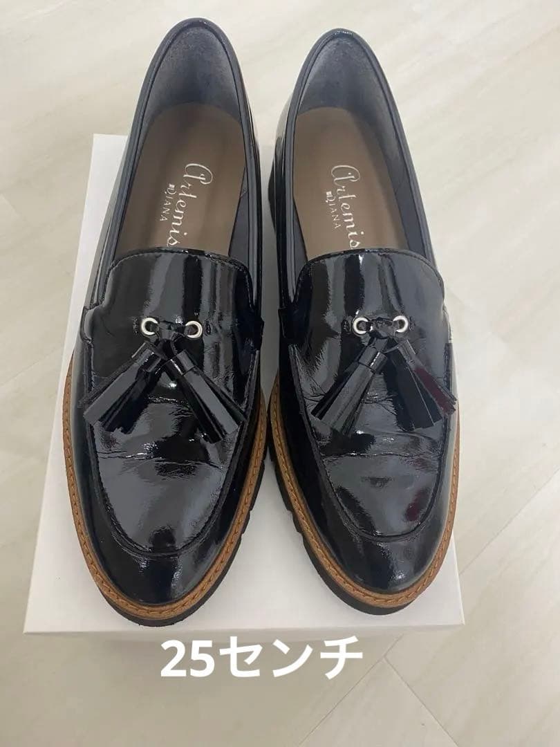 ✴︎美品ダイアナ　軽量厚底タッセルローファー