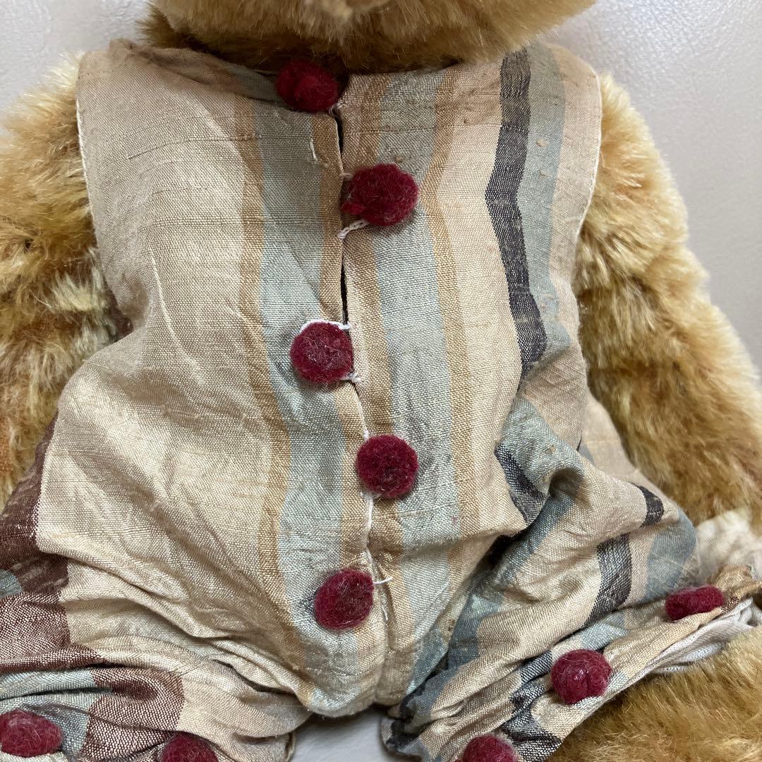 フォーゲットミーノット　ベア メアリーさん　アーティスト