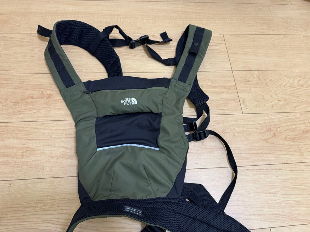THE NORTH FACE 抱っこ紐 オリーブグリーンNMB82300中古美品