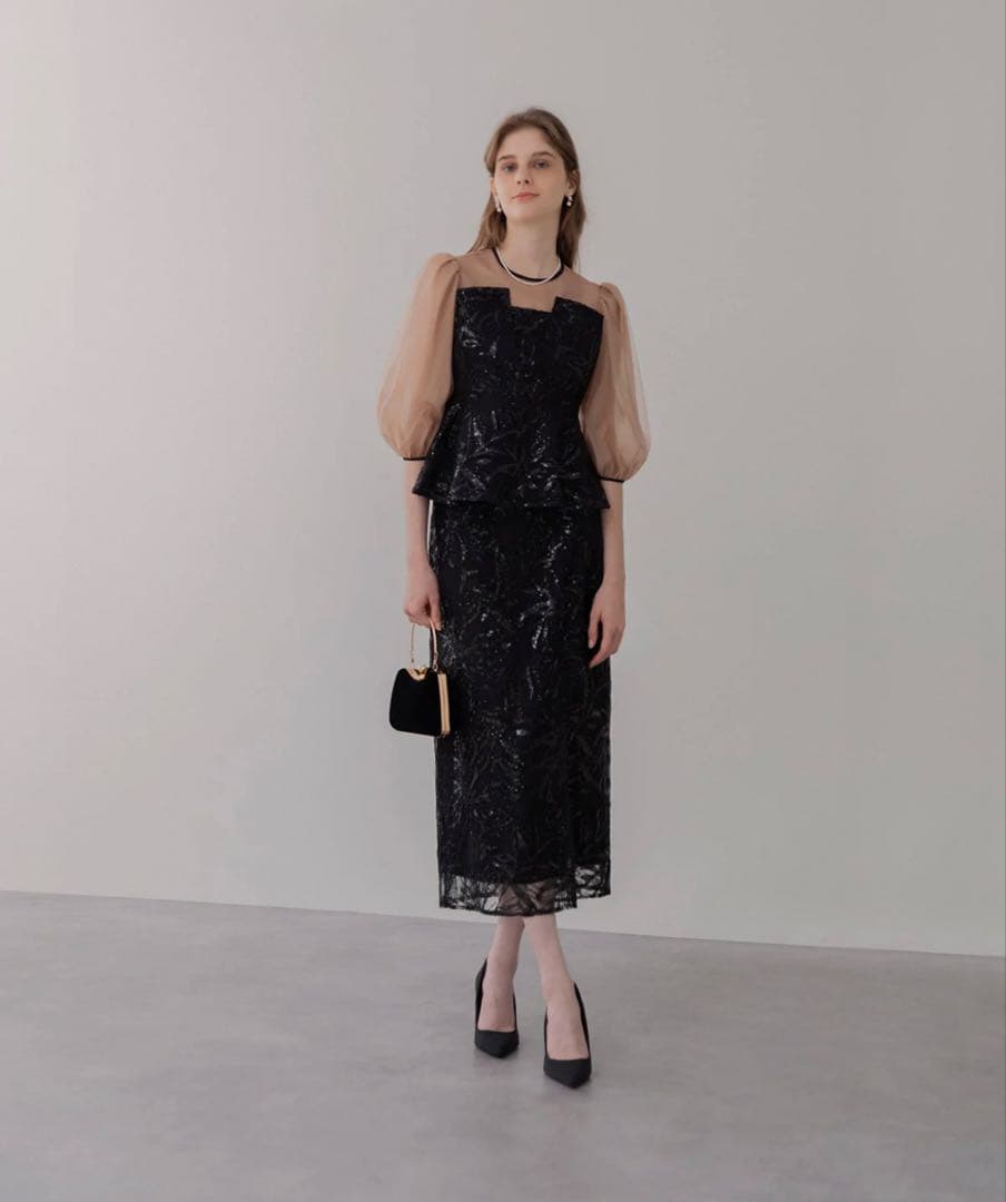 シアーパフスリーブペプラムスパンコール花柄セットアップドレス結婚式パーティー