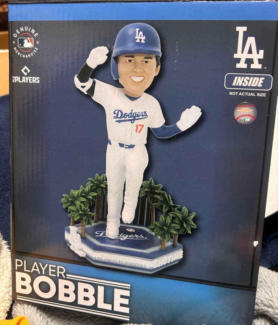 ローソン限定　ドジャース　大谷　メジャー　 17 ボブルヘッド フィギュア