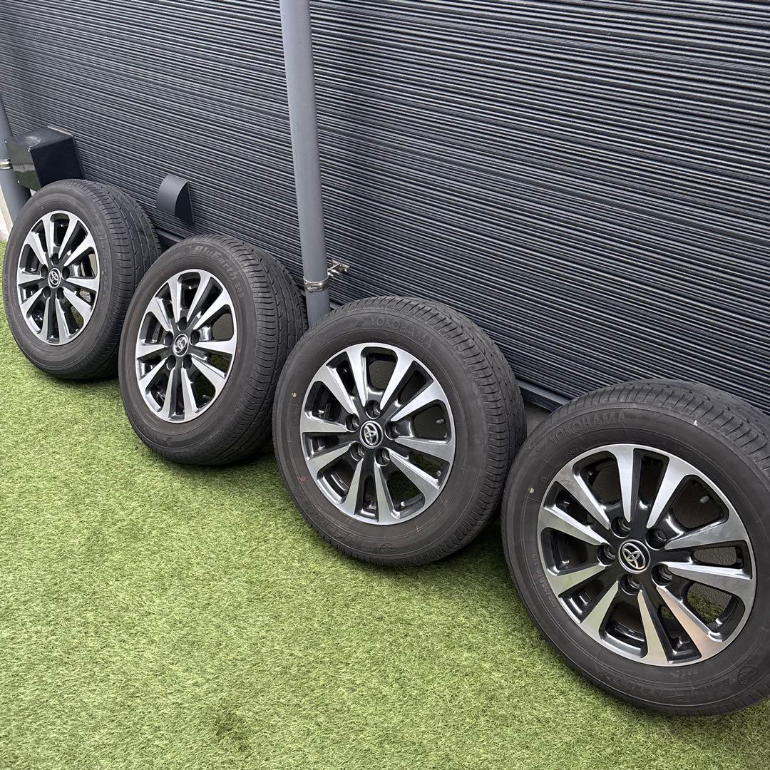 エスクァイア　ノア　ヴォクシー　ホイール４本