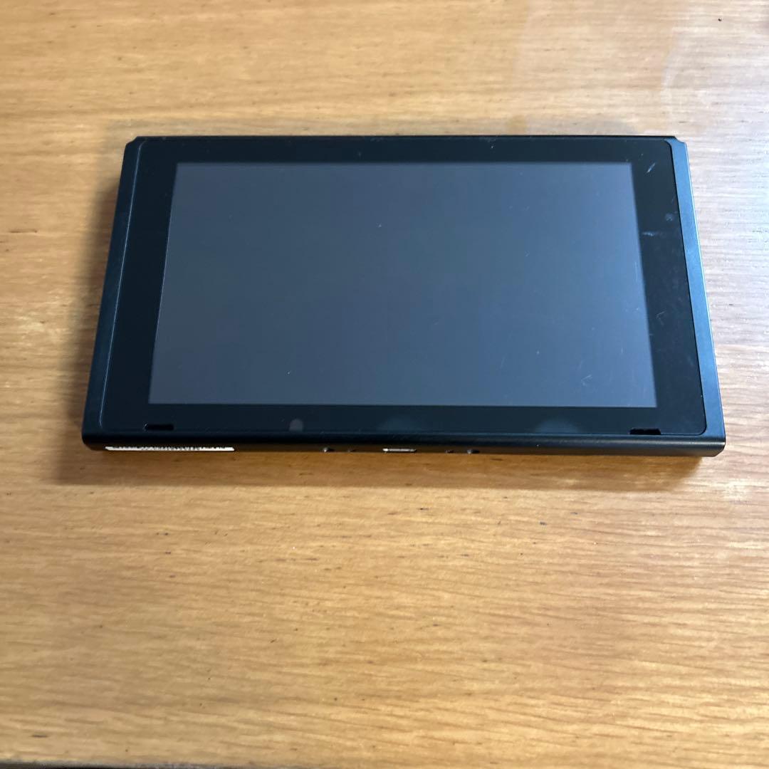 Nintendo Switch （ジョイコンの付属なし）