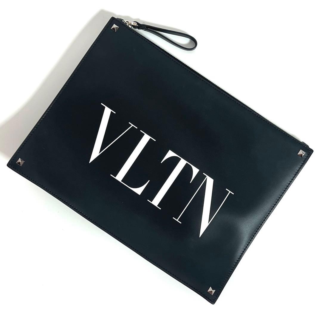 【極美品】 VALENTINO VLTN レザー クラッチバッグ ブラック