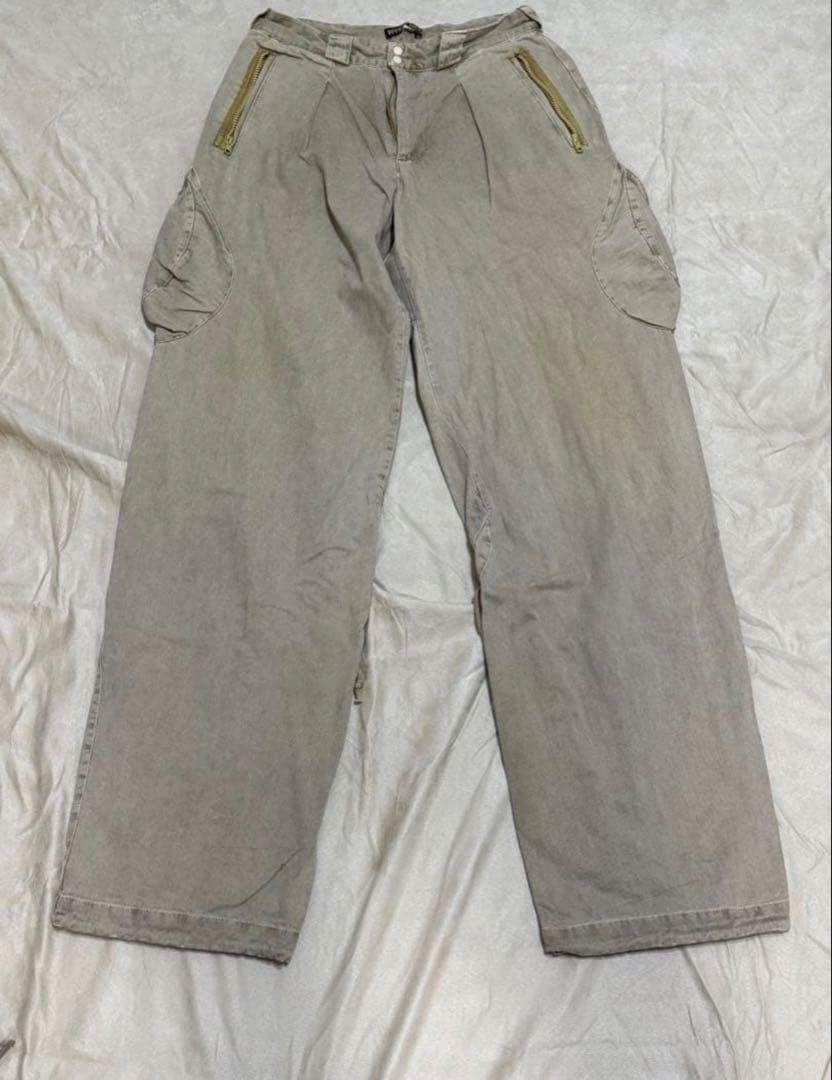 ベージュ カーゴパンツ サイズ3 ヘインソ　hyeinseo やまと