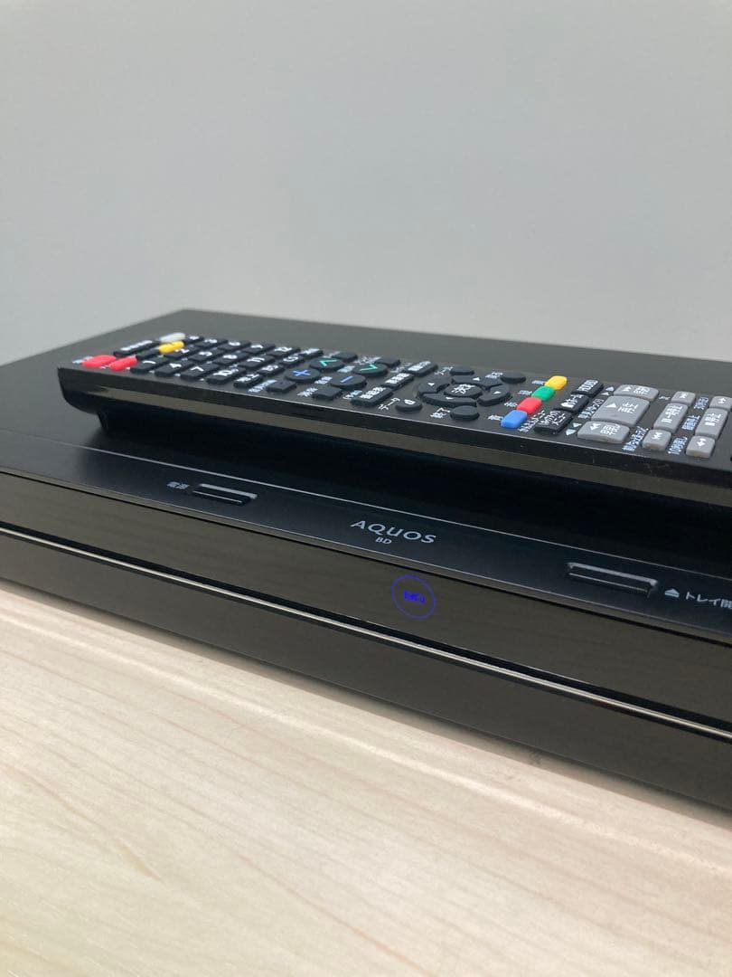 めっちゃ綺麗　1TB シャープ　AQUOS ブルーレイBD-NW1200