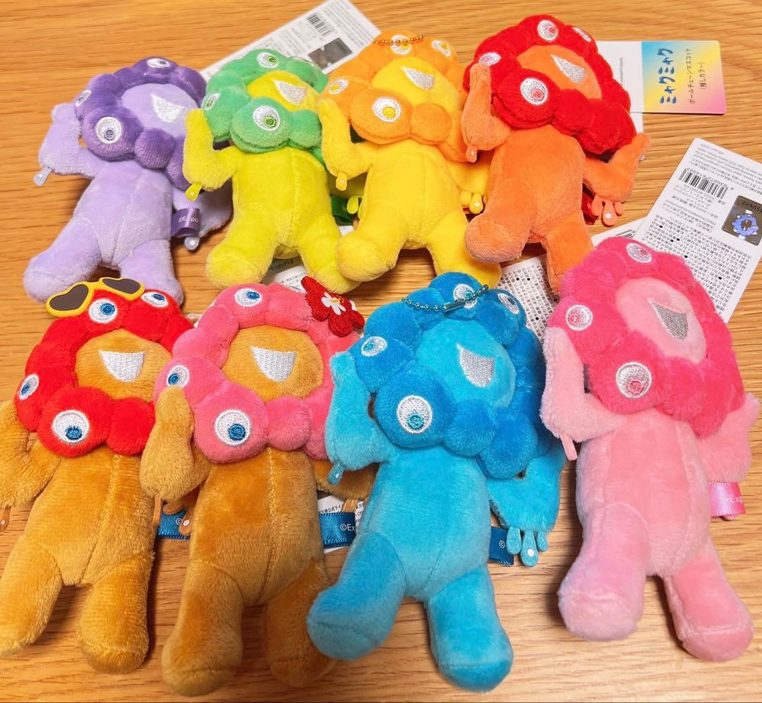 ミャクミャク ボールチェーンマスコット 推しカラー8種　コンプリート　新品未使用