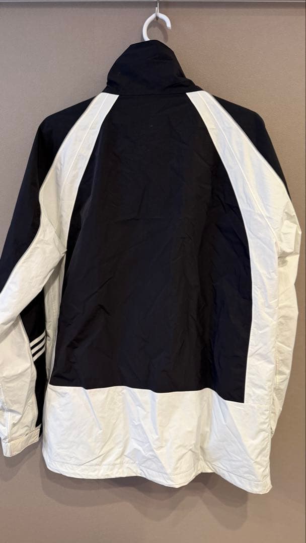 adidas スノーボードウェア 10k DNAジャケット Lサイズ 黒/白