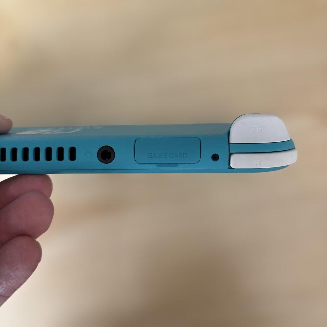 み*い様 Switchライト　ターコイズ　本体