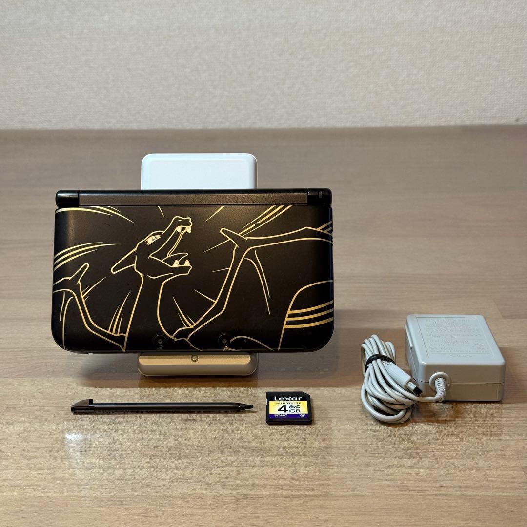 6-202 ニンテンドー3DS LL リザードンエディション