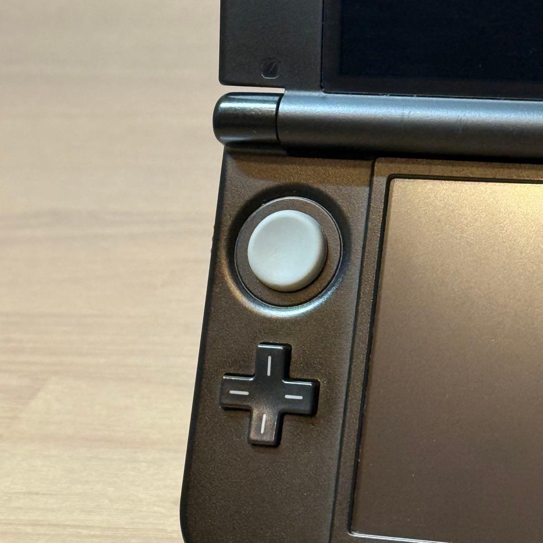 6-202 ニンテンドー3DS LL リザードンエディション