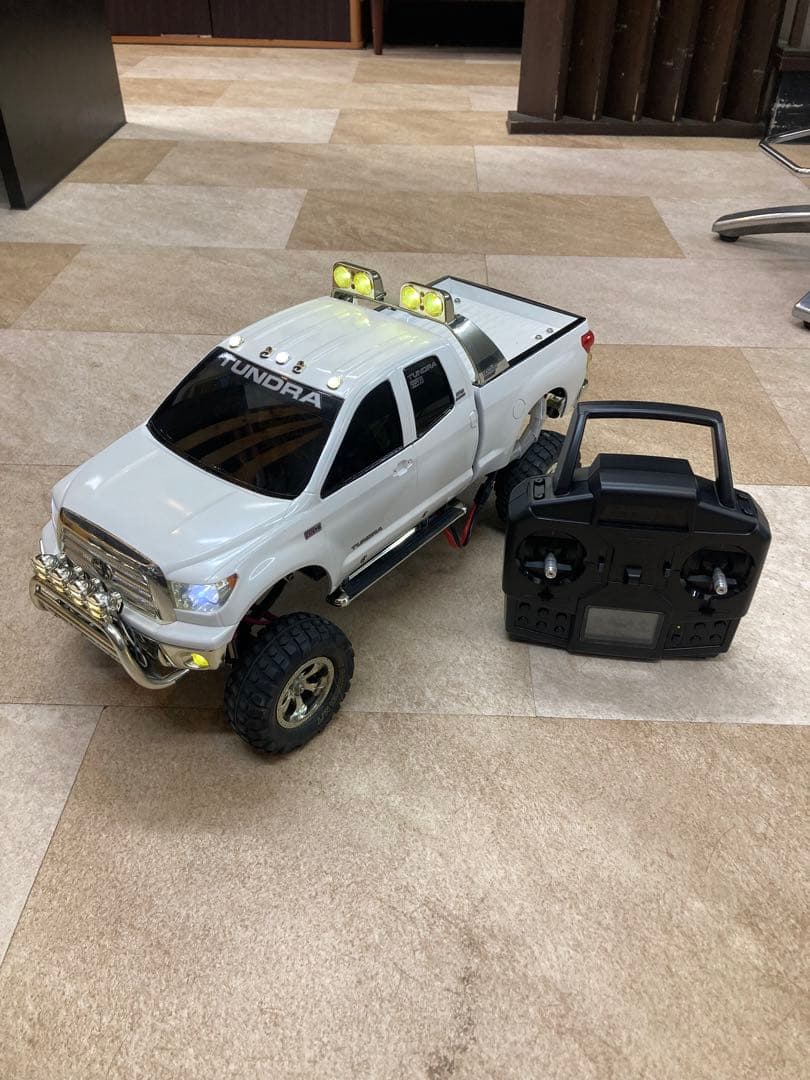 タミヤ　TUNDRA フルオペレーション　2.4Ｇ新品プロポ