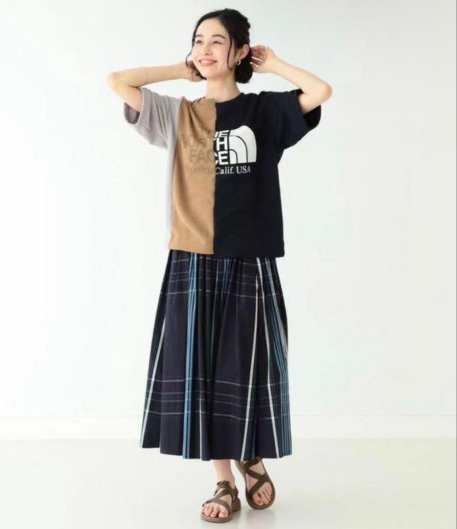 ノースフェイス✖︎beamsboyアシメロゴTシャツ