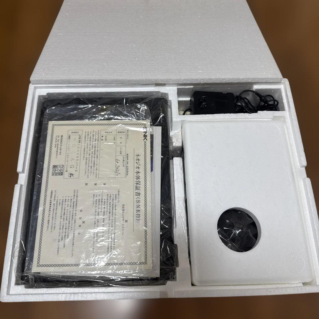 SNK NEOGEO 本体＋ソフト3本セット 起動確認済み ジャンク品
