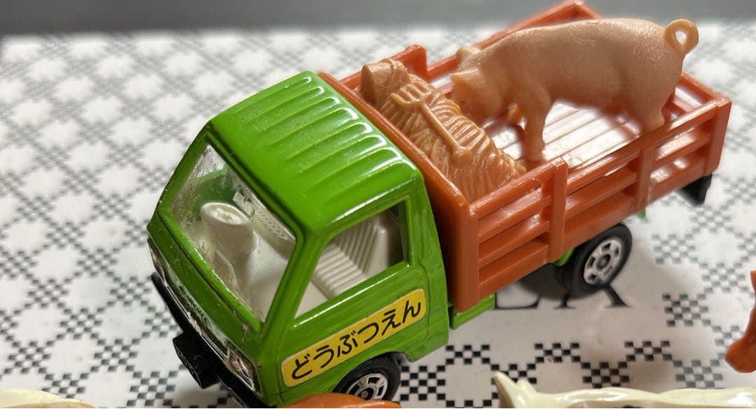 トミカプレイセットどうぶつえん✨希少日本製トミカ✨入手困難　オークション高額取引