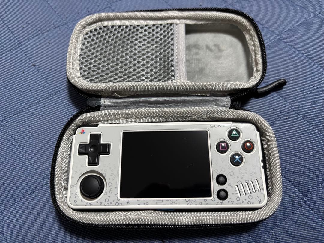 Miyoo A30 プレステ仕様