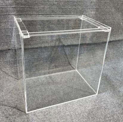 （在庫整理）　アクリル水槽。6×5t（450×300×450）