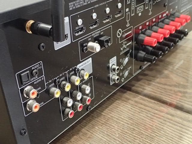 YAMAHA　AVアンプ　RX-V585　付属完備・超美品・快調・快音です