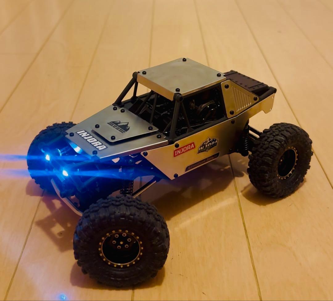 ucx2405PRO カスタム　高機能クローラー　ラジコン【出品してみました】