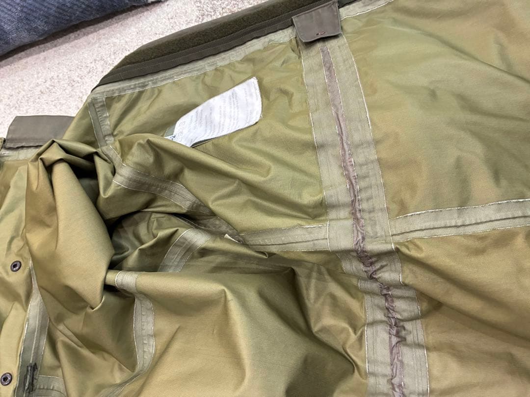 オーストラリア軍　アルパインパーカー　ゴアテックス