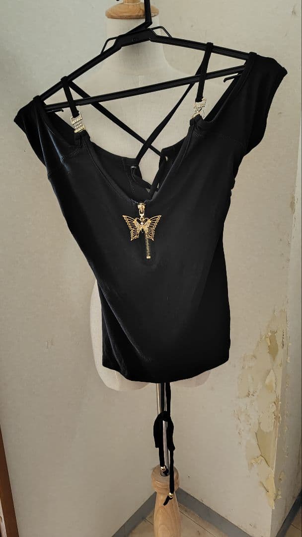 d.i.a. オフショル カットソー