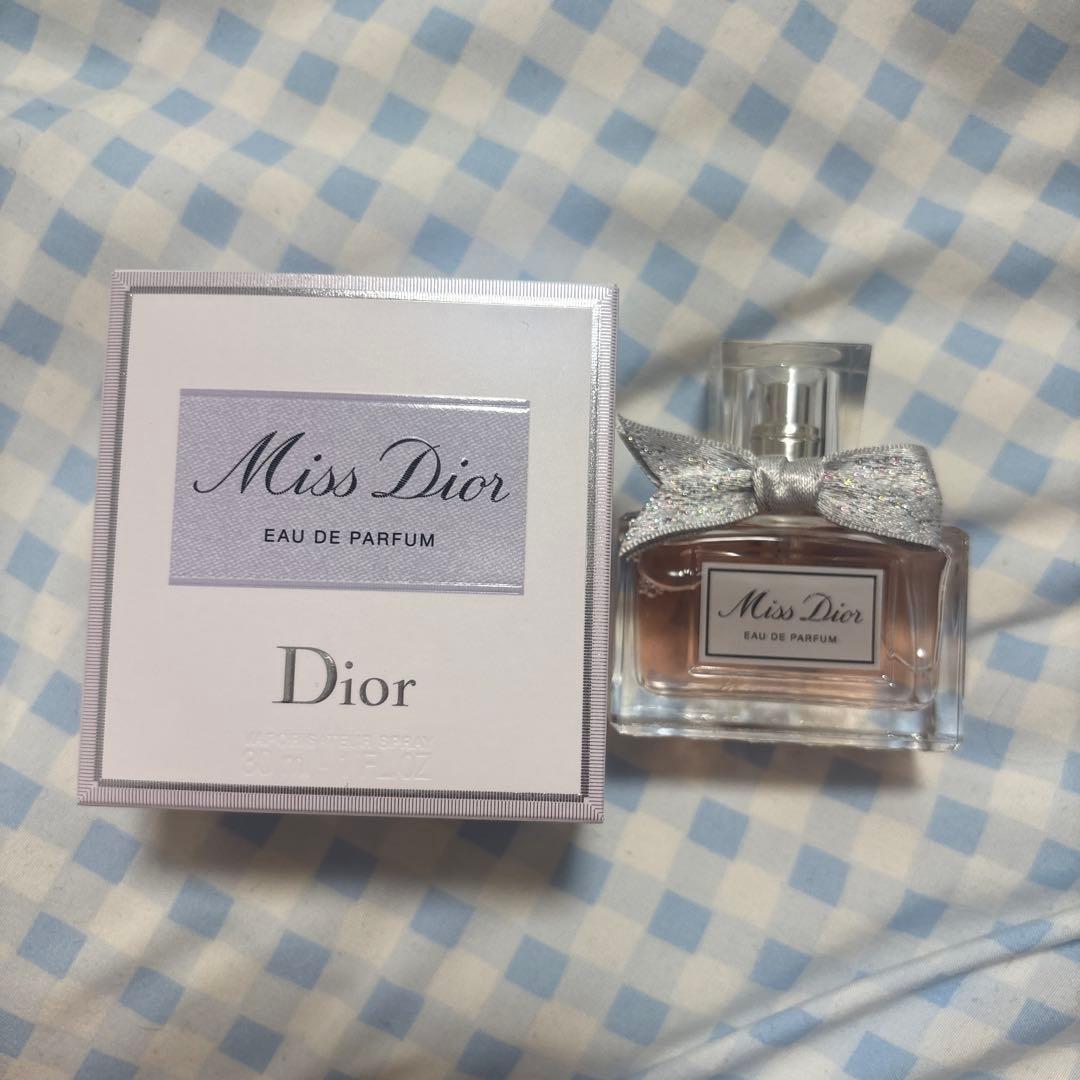 ディオール ミス ディオール オードゥ パルファン 30ml