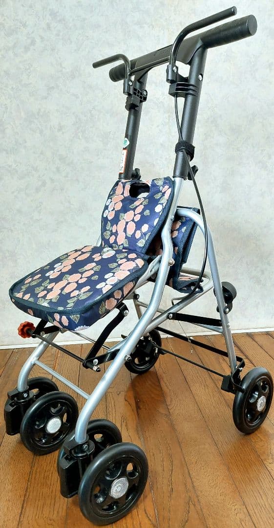 美品　幸和製作所 TacaoF テイコブ シルバーカー　花柄