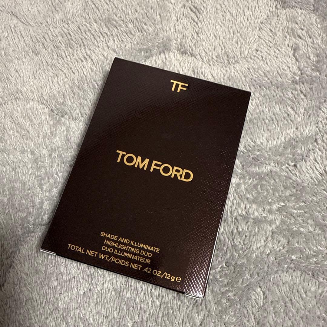 TOM FORD シェイド アンド イルミネイト ハイライティング デュオ M1