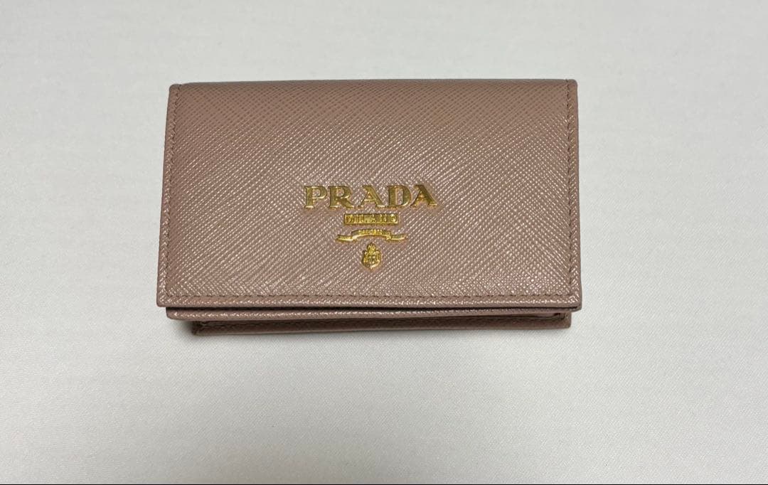 PRADA ベージュ サフィアノ　レザー 名刺入れ