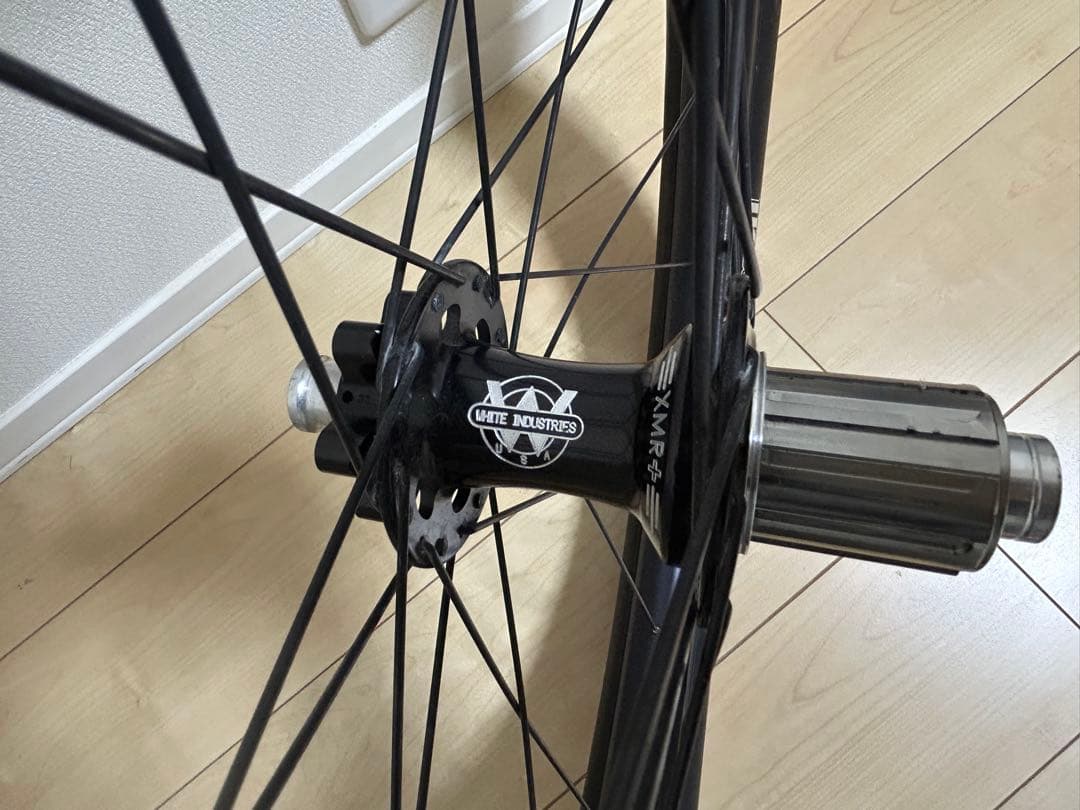 魔*進様 White industries ハブ　MAXXIS ホイール　26