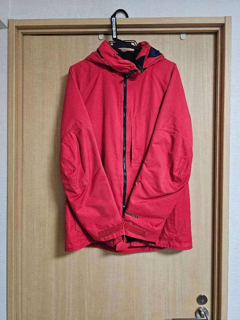 BURTON ak GORE-TEX ジャケット　レディース　Mサイズ