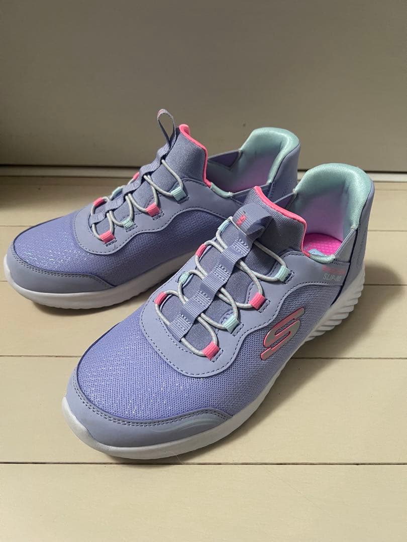 美品 スケッチャーズ スリップインズ：バウンダー - シンプル キュート 23