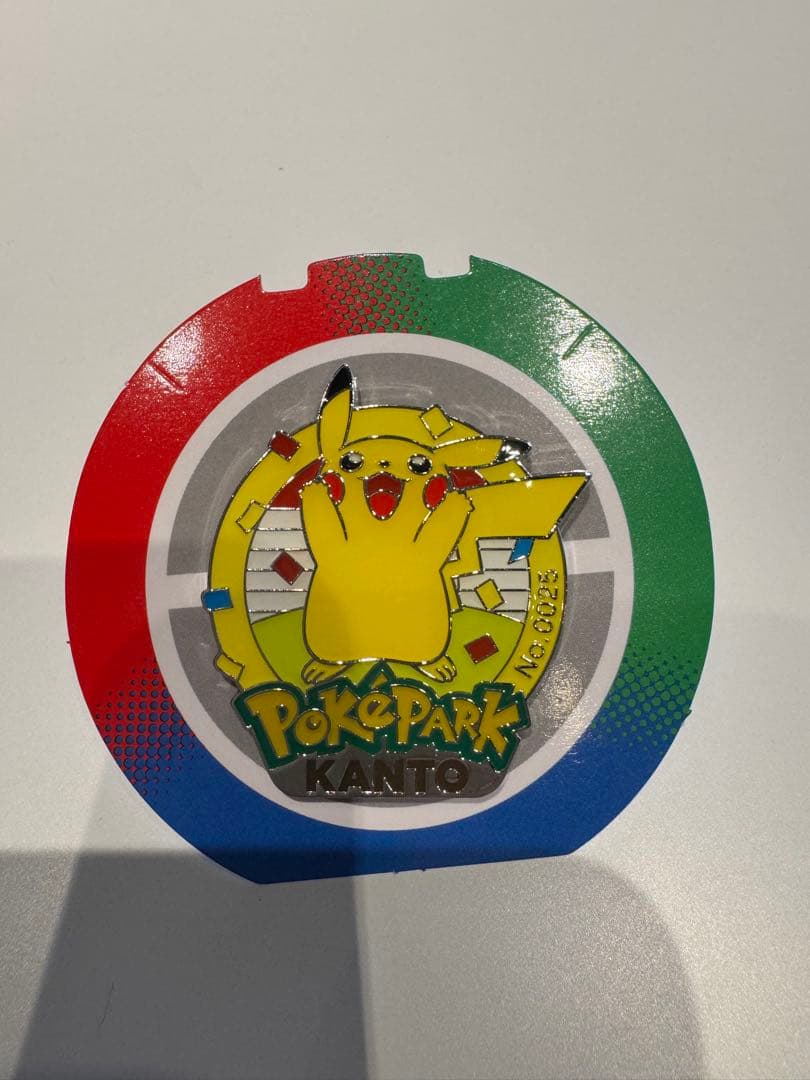 ポケパーク カントー 0025 ピカチュウ　ピンズ ポケモン バッジ