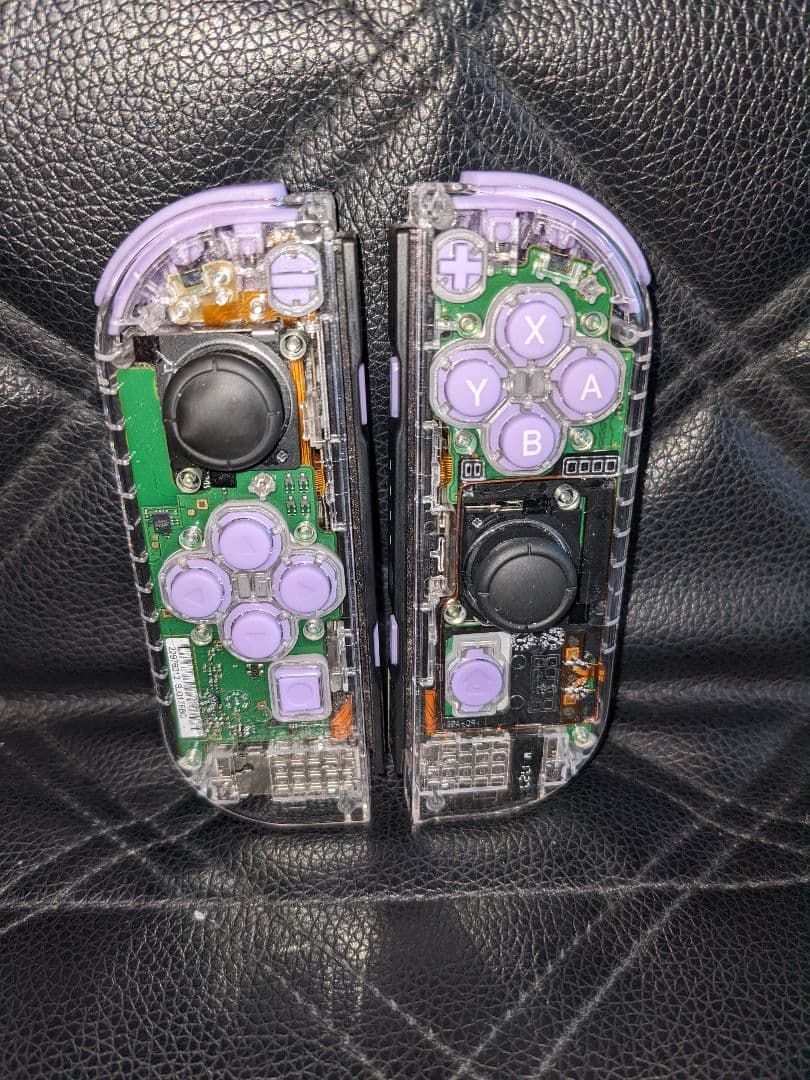 カスタム　ジョイコン　超透明　パープルボタン　お値下げ中